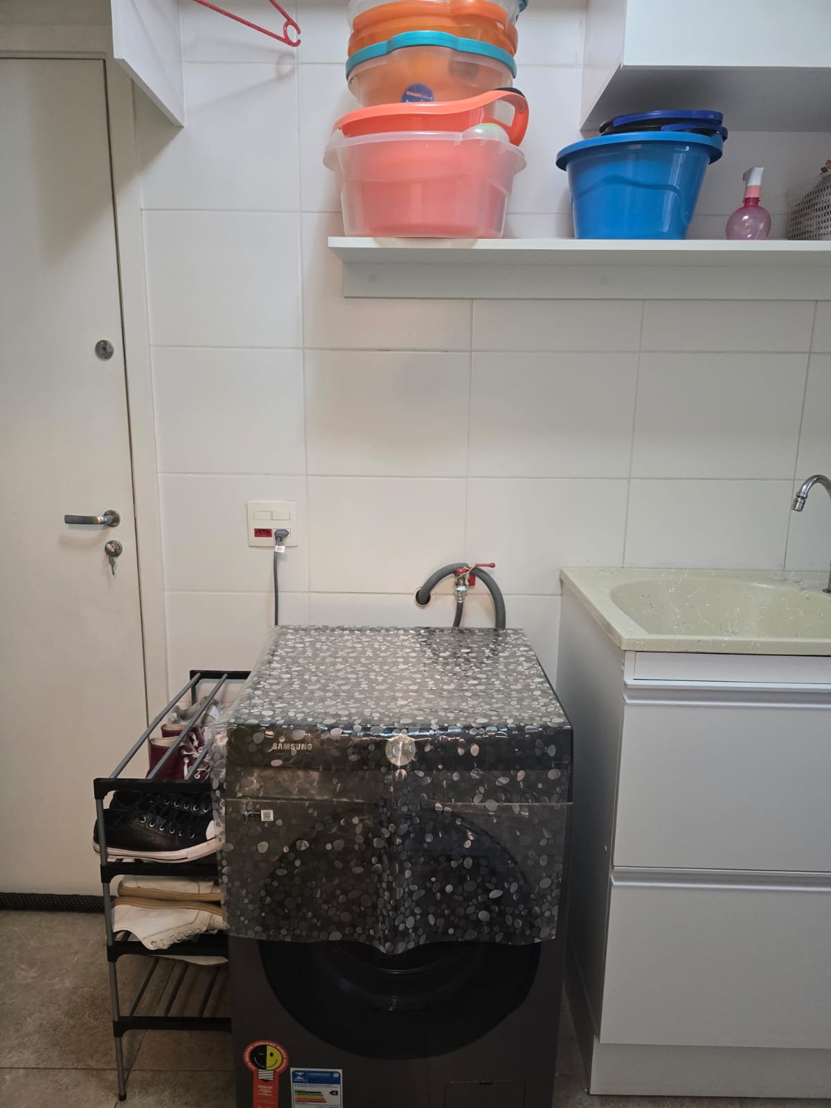 Lavanderia com tanque do apartamento 115 m² no Condomínio Alegria, Guarulhos
