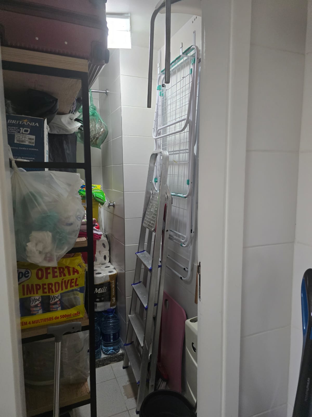 Despensa do apartamento de 3 dormitórios no Condomínio Alegria em Guarulhos