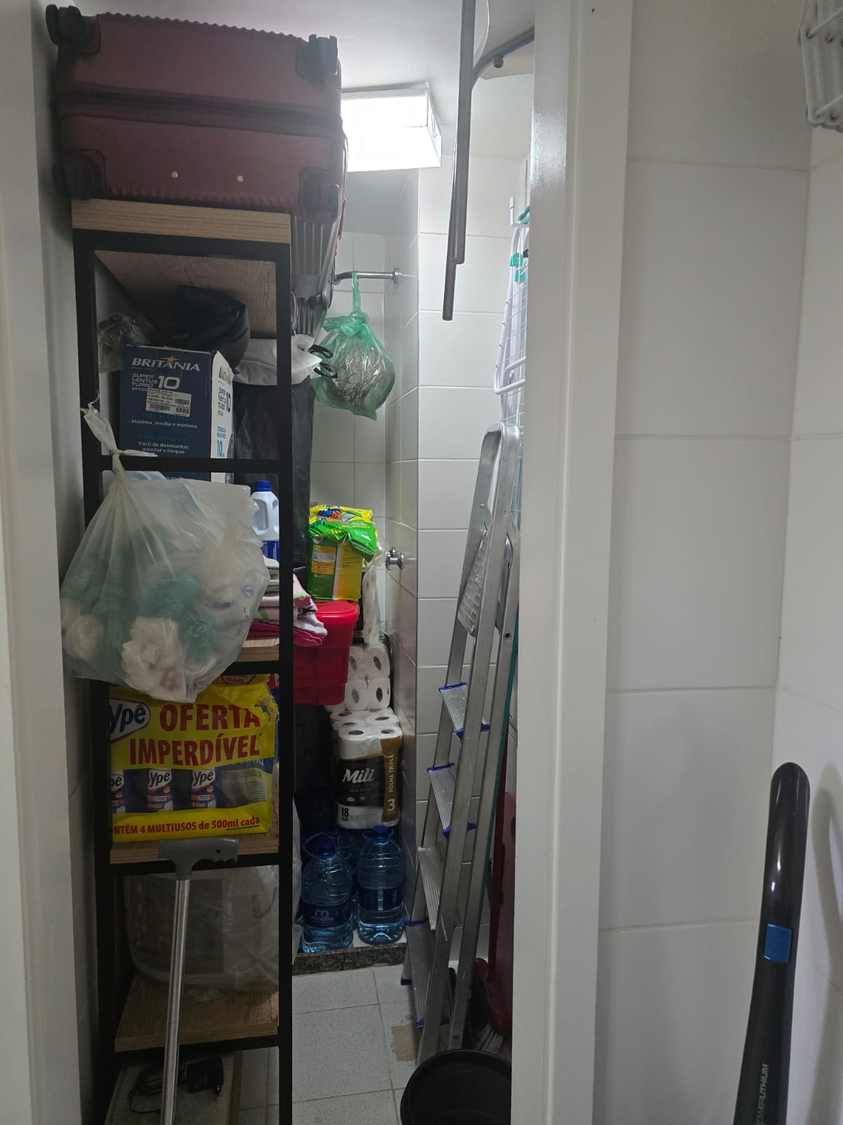 Despensa e lavanderia do apartamento à venda na Vila Santo Antônio, Guarulhos