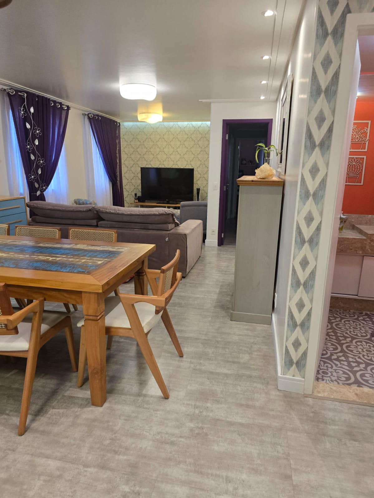 Living integrado do apartamento de 115 m² no Condomínio Alegria em Guarulhos